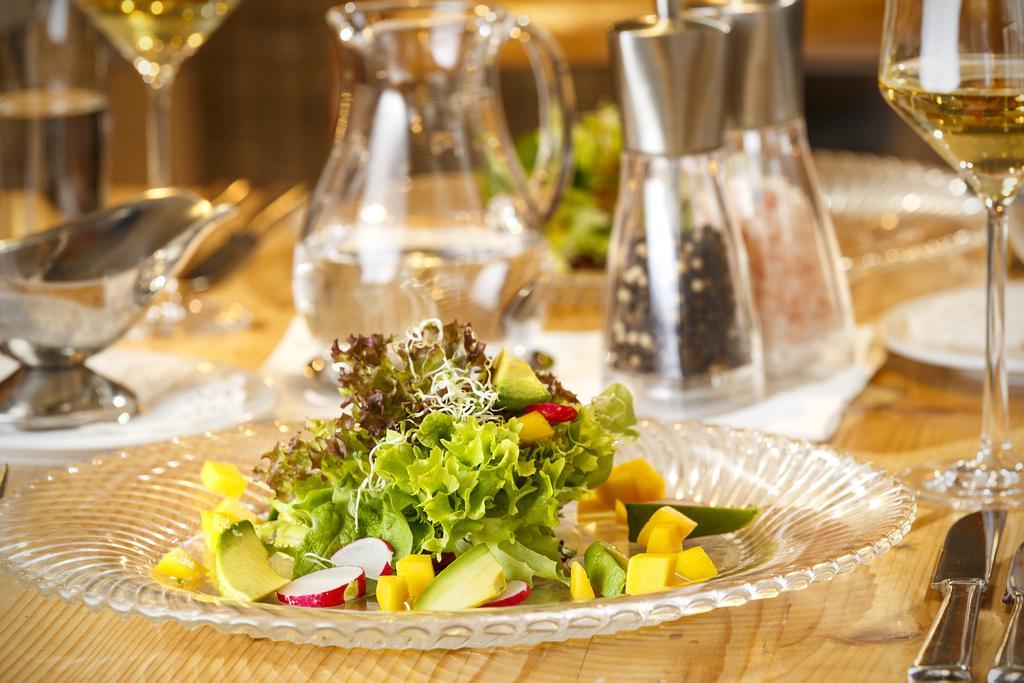 Hotel & Restaurant Zum Beck ชตานส์ชตัดท์ ภายนอก รูปภาพ