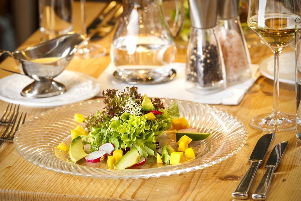 Hotel & Restaurant Zum Beck ชตานส์ชตัดท์ ภายนอก รูปภาพ